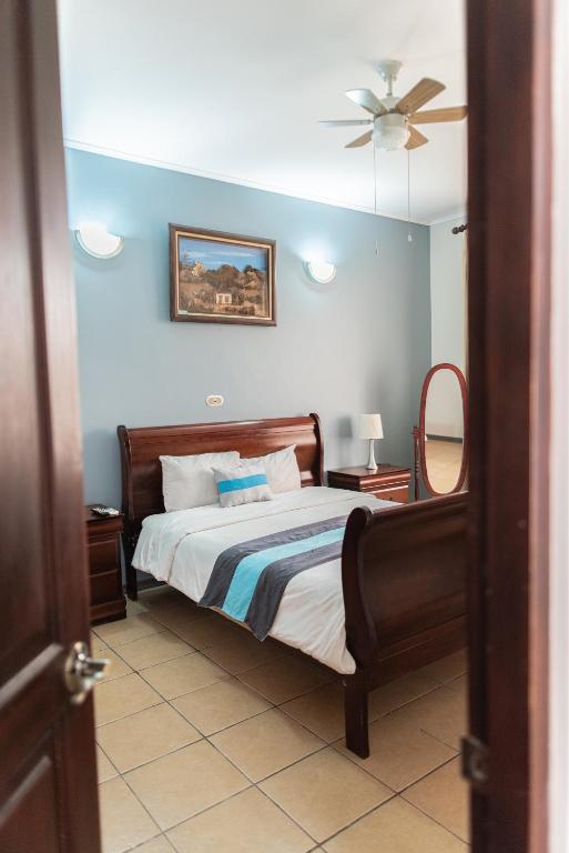 Hotel y Restaurante El Guarco - Two-Bedroom Apartment
