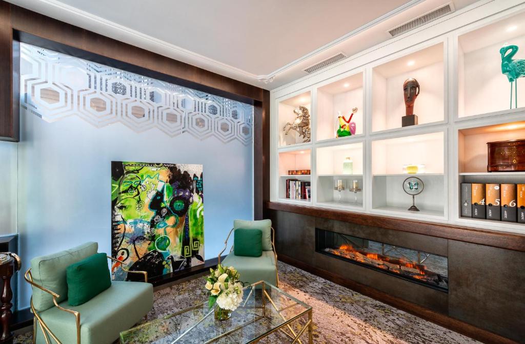 Mariposa Hotel Malaga - Resim 20