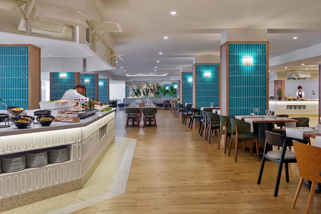 Restaurace v ubytování H10 Conquistador
