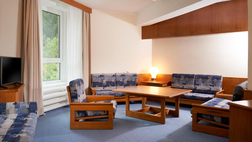 Wellness Hotel Svornost - Suite Economy Con Accesso Piscina