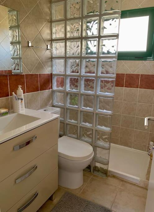 Kép Casa Fra - su 2 piani, confortevole e accogliente, Wi-Fi, piscina szállásáról Costa Calmában a galériában