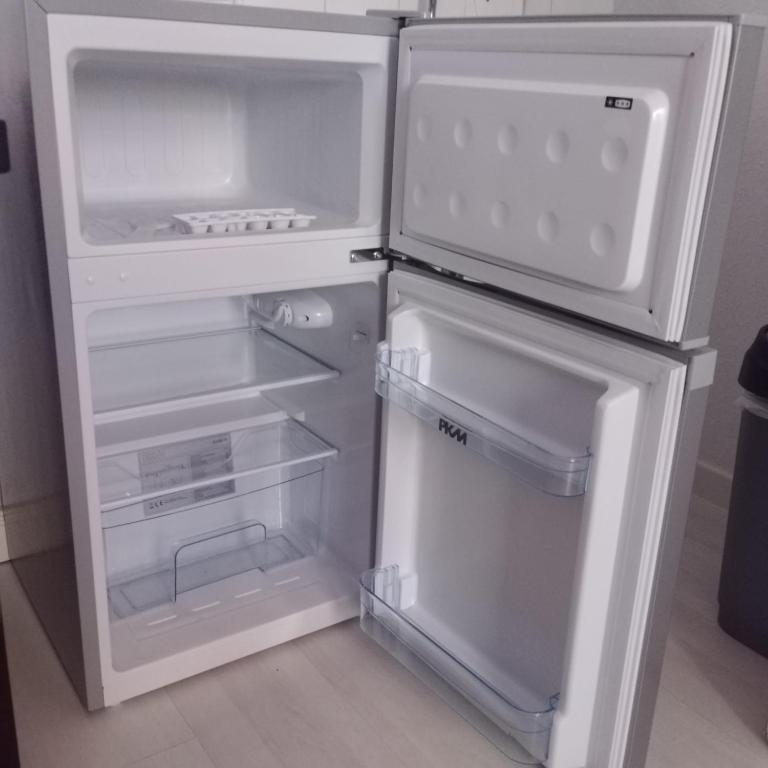 Kuchyň nebo kuchyňský kout v ubytování Monteurzimmer in Hamburg West bei Hansezimmer