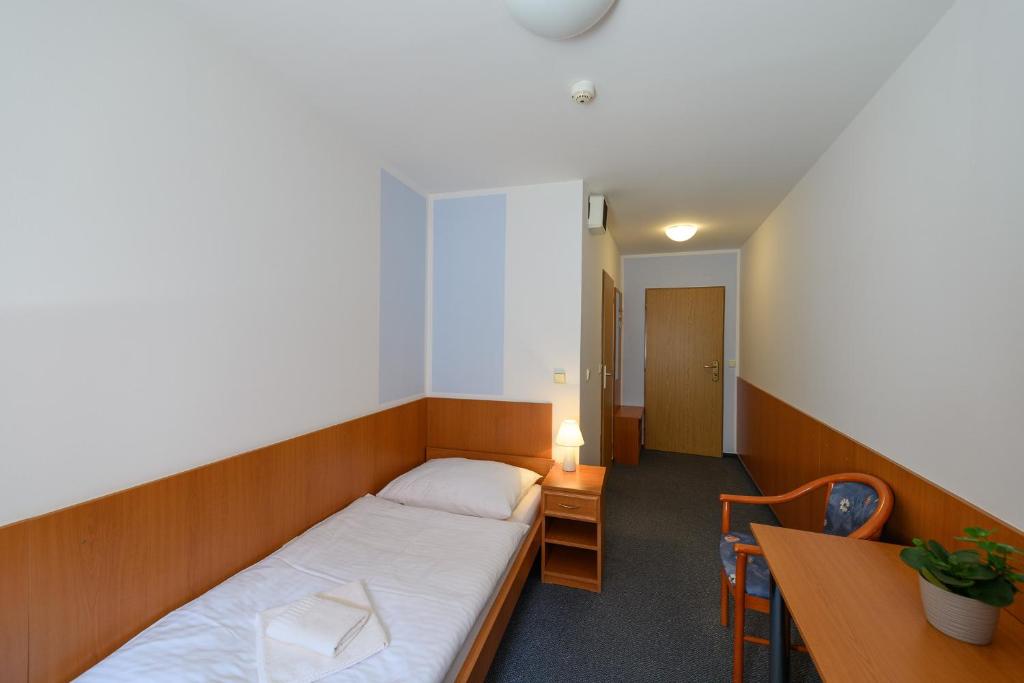 Sport-V-Hotel - Camera Singola Economica