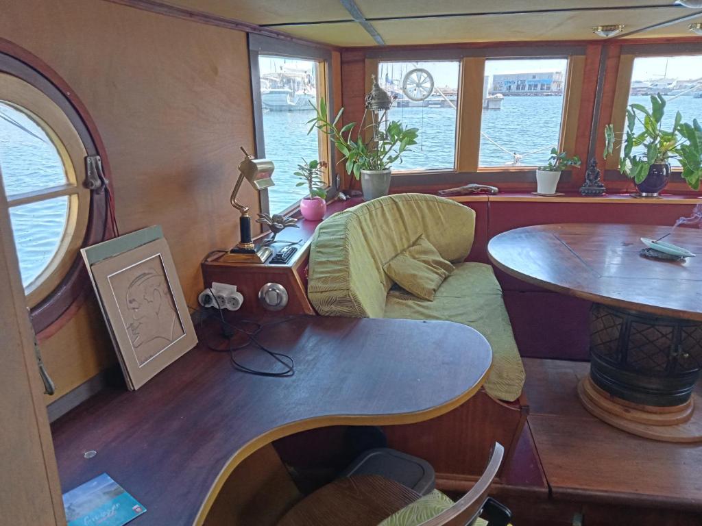 Posezení v ubytování Bateau de pirates
