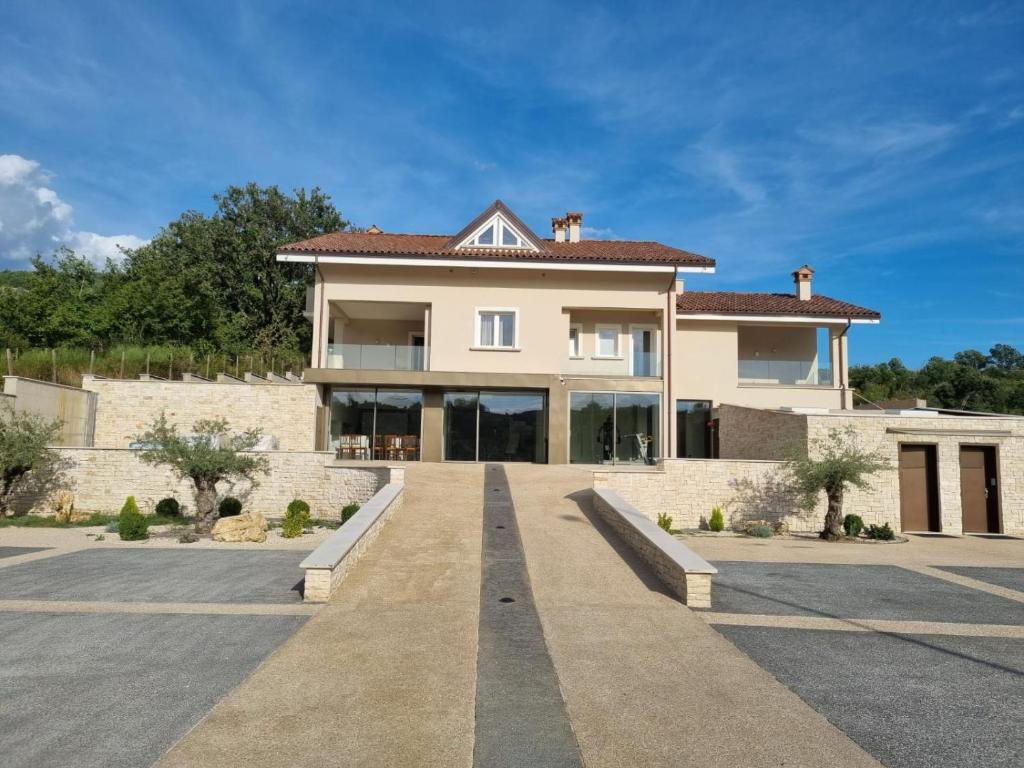 Vespasiano Resort & Spa - Housity