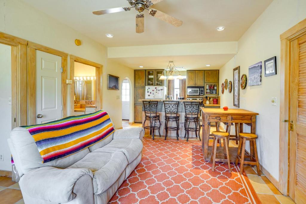 Vibrant Terlingua Vacation Rental Near Big Bend!, Terlingua (updated