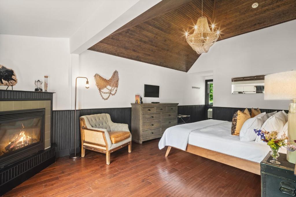 Hotel Mountain Brook - Chambre Royale Avec Balcon