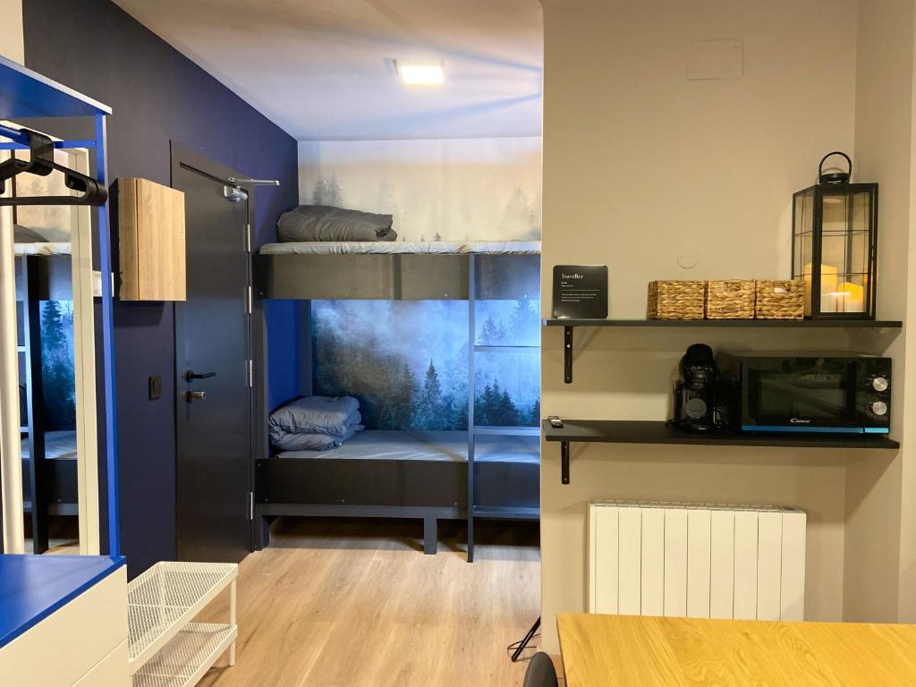 Köök või kööginurk majutusasutuses Modern Blue Studio En Valle De Incles - Parking Gratis l by BonesVacances