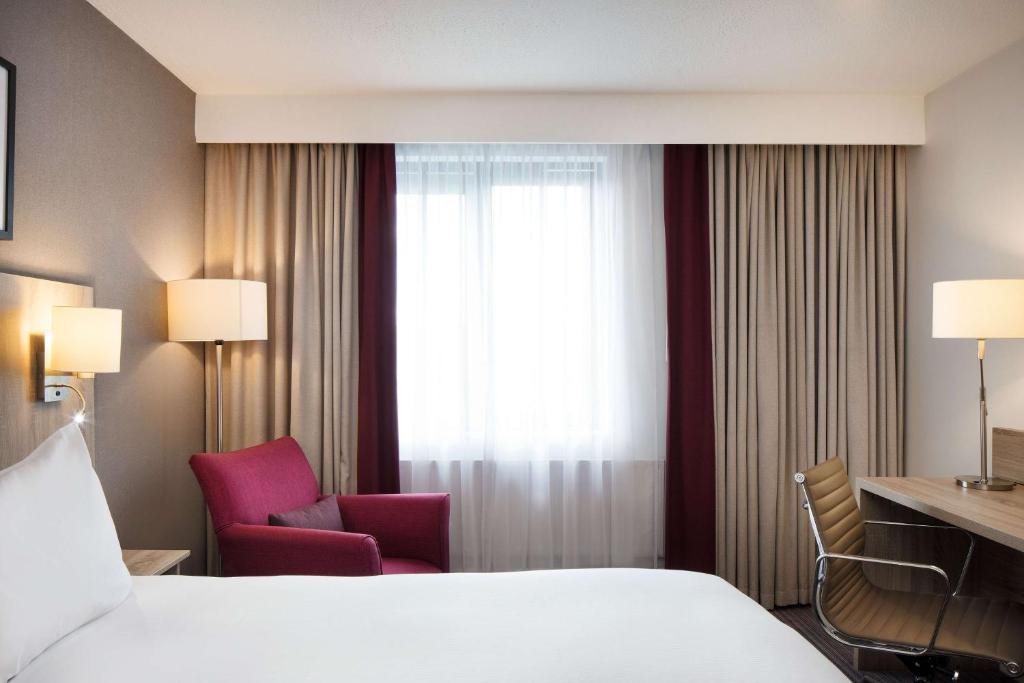 Hilton Garden Inn Dublin City Centre - Resim 36