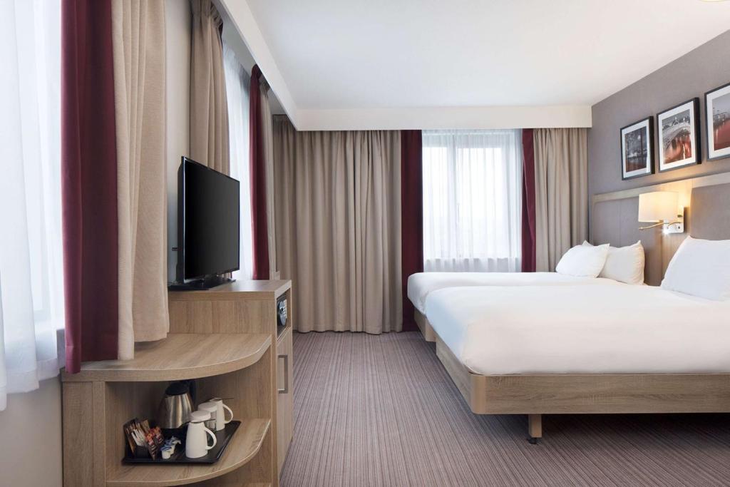 Hilton Garden Inn Dublin City Centre - Resim 43