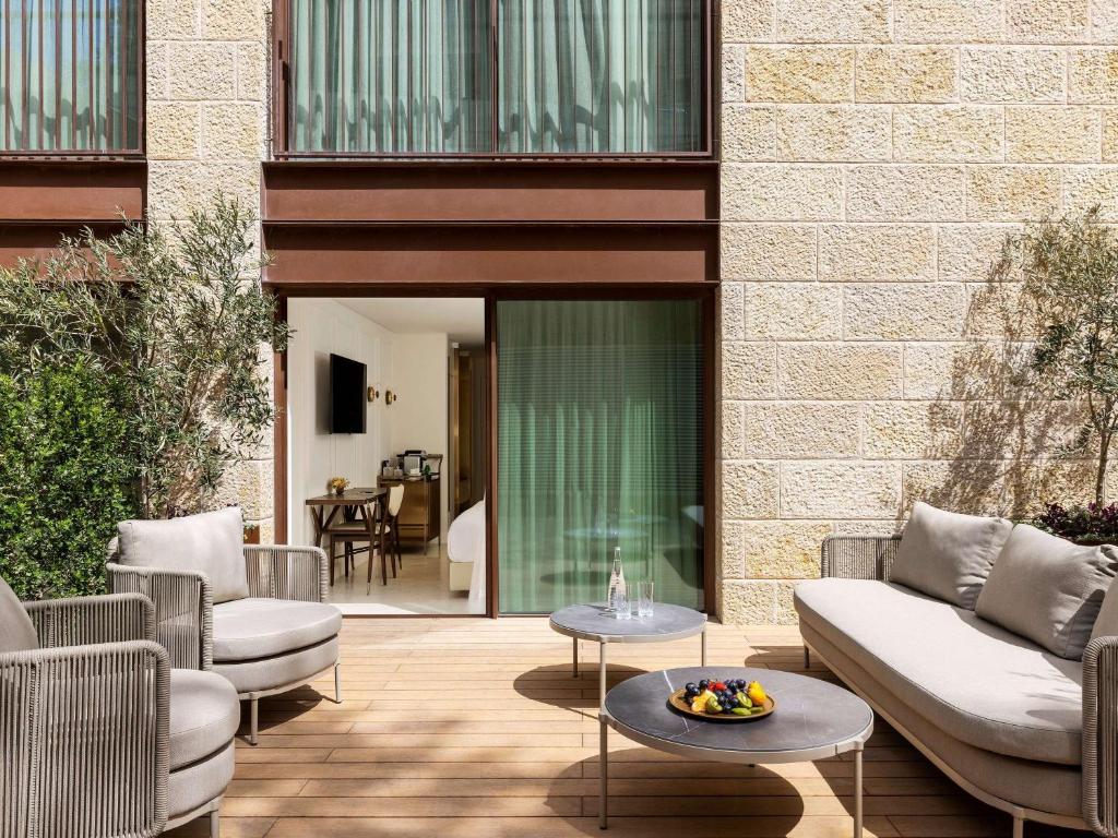 Posezení v ubytování Theatron Jerusalem Hotel & Spa - MGallery Collection