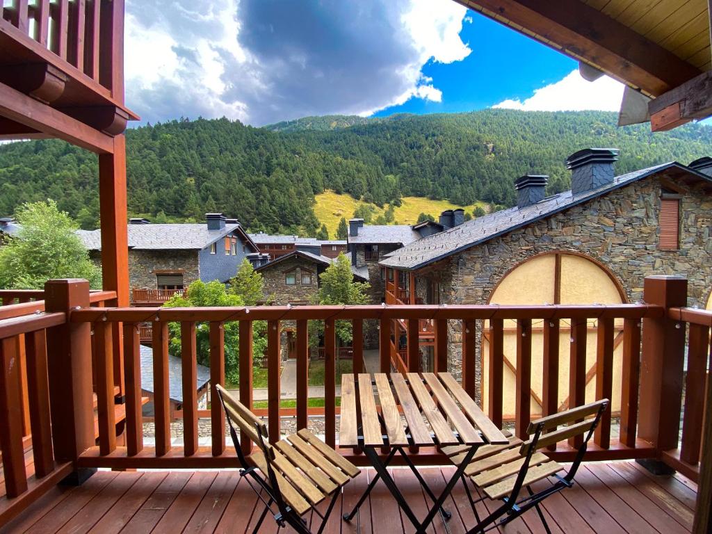 Üldine mäevaade või majutusasutusest Modern Blue Studio En Valle De Incles - Parking Gratis l by BonesVacances pildistatud vaade