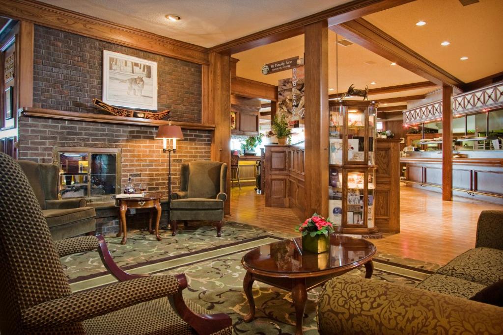 Crest Hotel - Doppelzimmer Mit Zwei Doppelbetten Und Meerblick