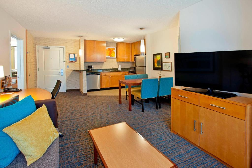 Kuchyň nebo kuchyňský kout v ubytování Residence Inn Bridgewater Branchburg