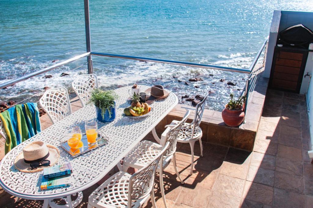 185 on BEACH Boutique Suites - 