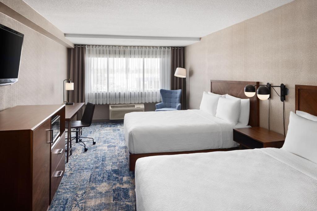 Four Points by Sheraton Edmonton South - Resim 33