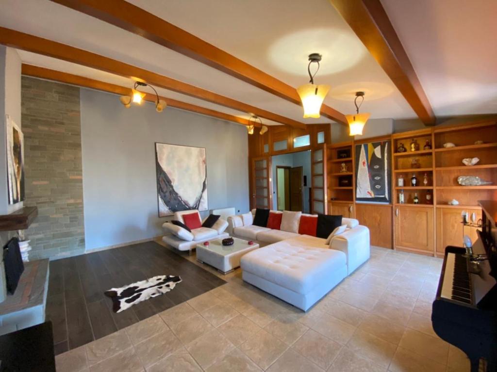 Entire penthouse Air Albania Stadium - Imazhi 4
