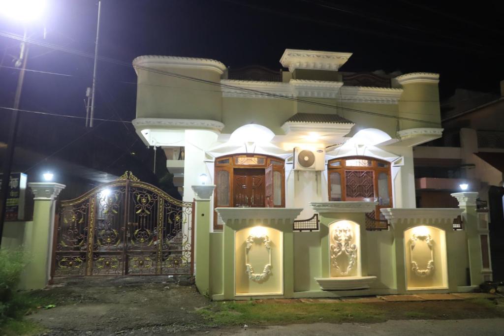 FAMILYSTAYHOME, Jabalpur (aktualisierte Preise für 2024)