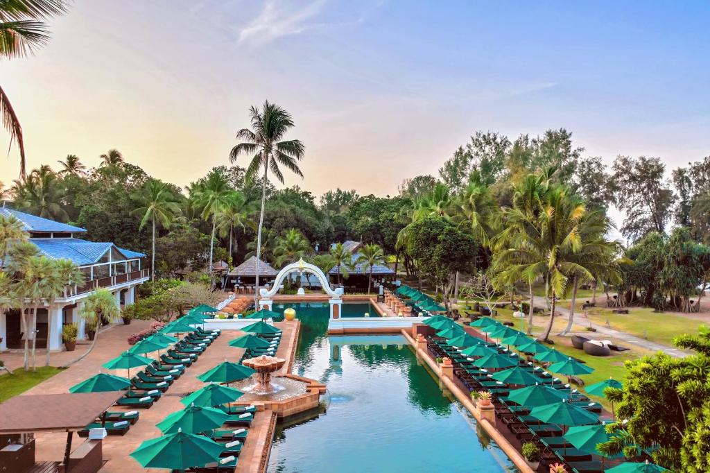 Piscina di JW Marriott Phuket Resort and Spa o nelle vicinanze