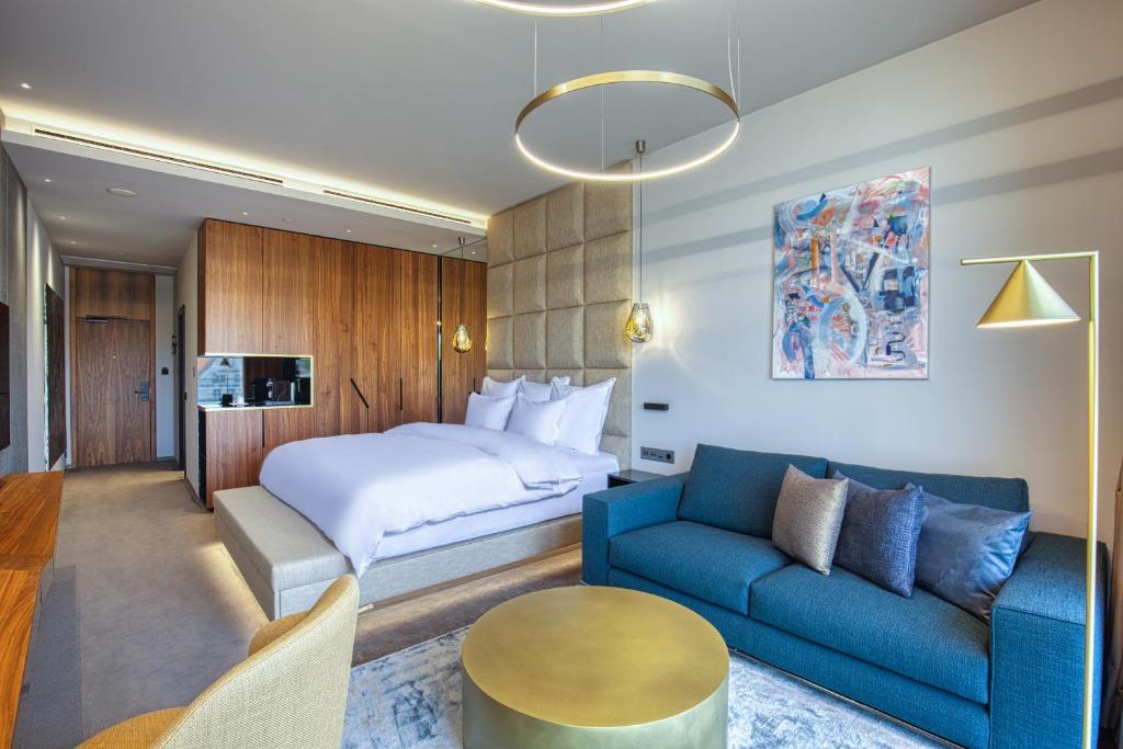 
Club Castle View with Terrace
