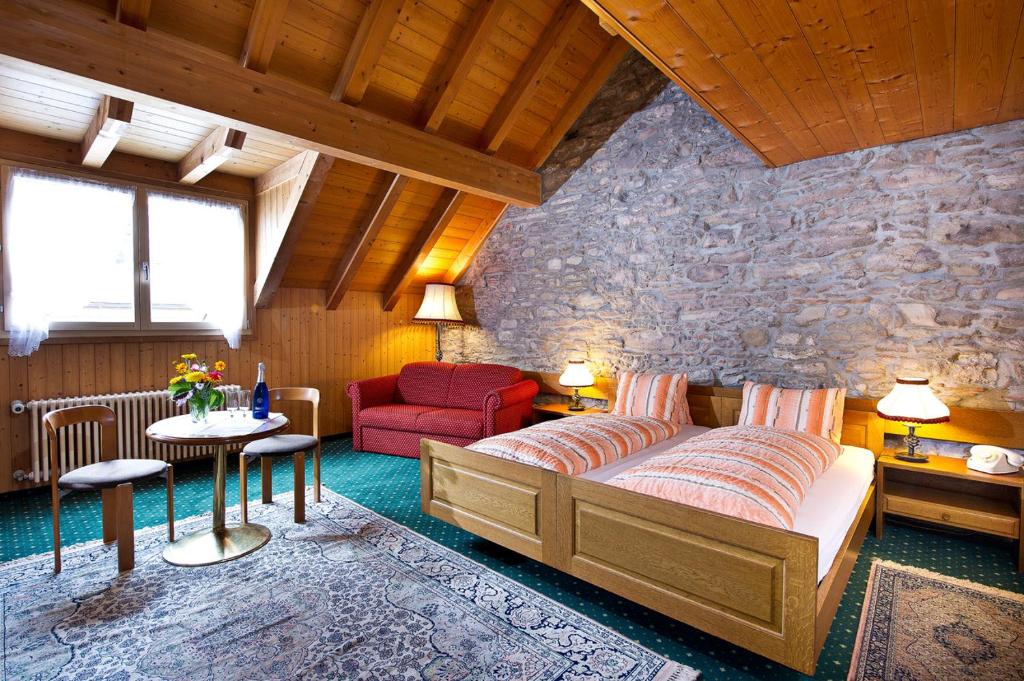 Postel nebo postele na pokoji v ubytování Hotel guter Hirte