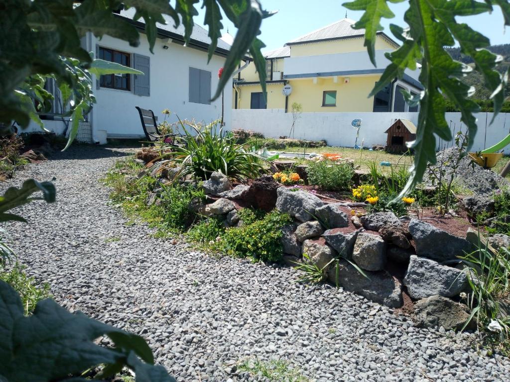 Zahrada ubytování Ti'Kratèr Chambres d'hôtes