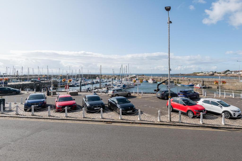Fotografie z fotogalerie ubytování Shorefront Apartment - Sea View with 3 Bedrooms v destinaci Anstruther