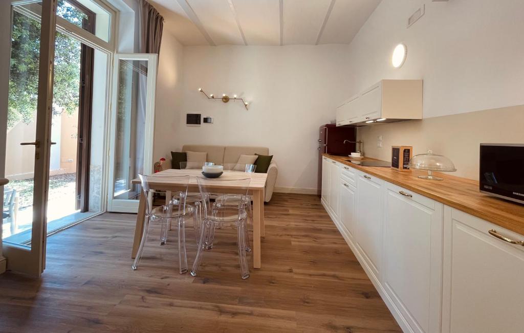Köök või kööginurk majutusasutuses Palazzo Pitagora