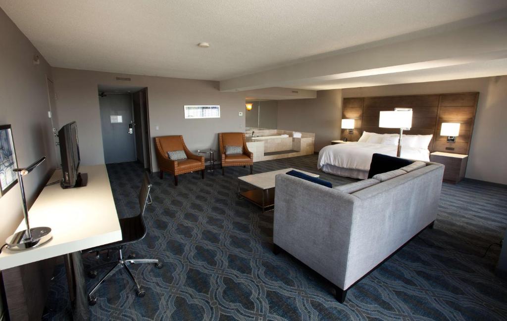 DoubleTree by Hilton Bloomington Minneapolis South - Suite Junior Avec Bain De Spa