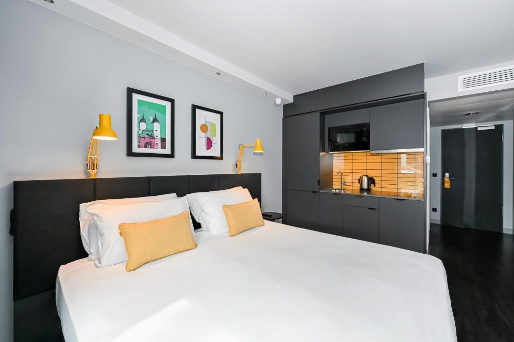 Staycity Aparthotels Heidelberg - Resim 4