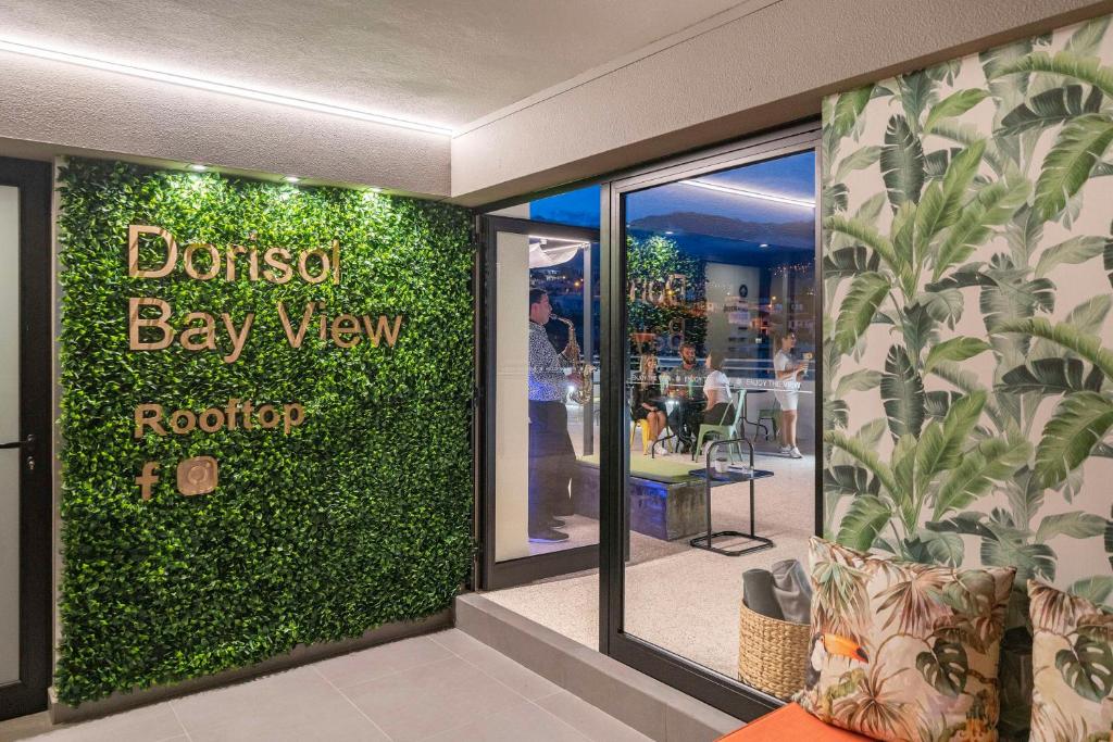 Certifikát, hodnocení, plakát nebo jiný dokument vystavený v ubytování Dorisol Mimosa Studio Hotel