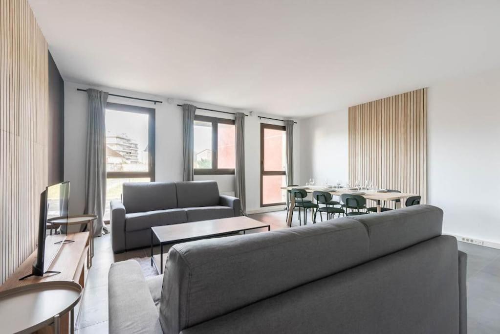 Χώρος καθιστικού στο Agréable appartement prés de Paris - III
