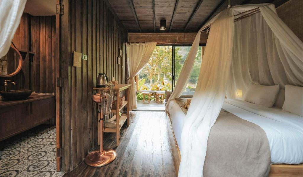 อุ่นไอมาง สะปัน - Camera Doppia Con Terrazza