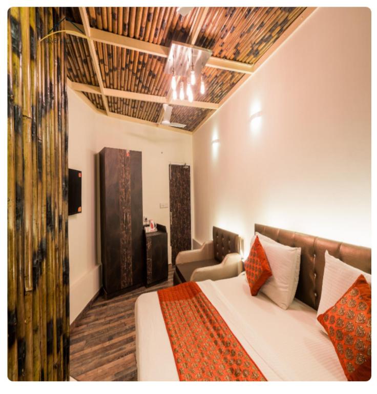 Posezení v ubytování Comfort Inn Silver Arch Hotel, Mussoorie