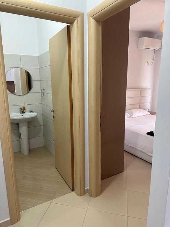 Relax Flats Saranda 3 - Image 3