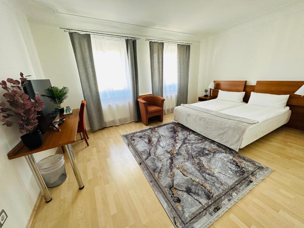 Pilstinger Hof - Large Double Room