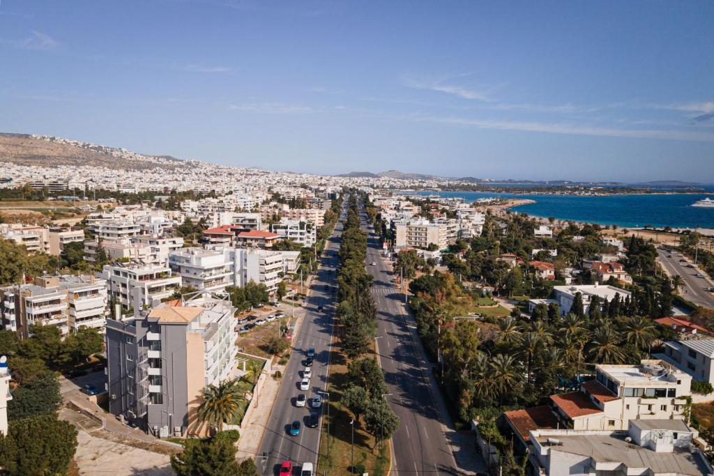 Kreoli Suites Glyfada - Resim 29