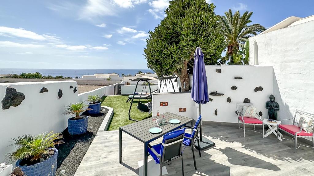 Zdjęcie z galerii obiektu Very private luxury1 bed Casita 5 minutes walk to Marina w mieście Puerto Calero