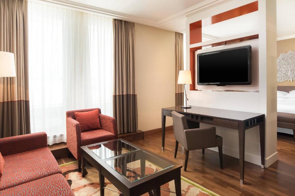 Sheraton Bratislava Hotel - Resim 10