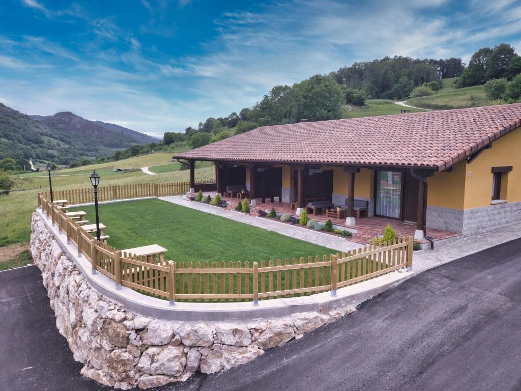 Nespecifikovaný výhled na hory nebo výhled na hory při pohledu z apartmánu