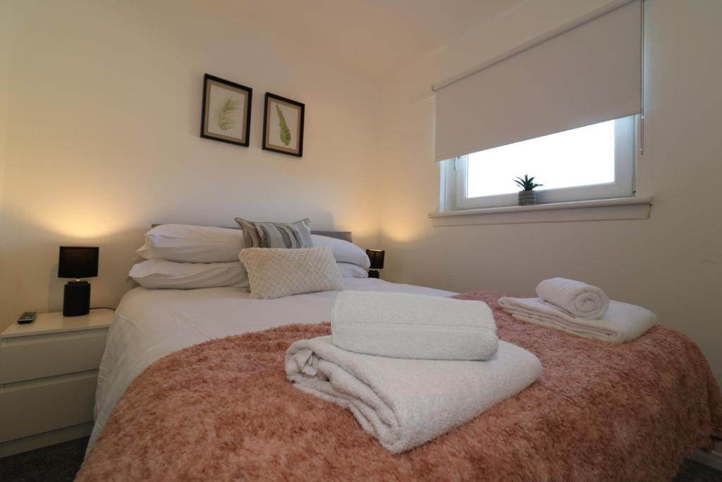 Signature Honeywell House, Chapelhall Updated 2023 Prices