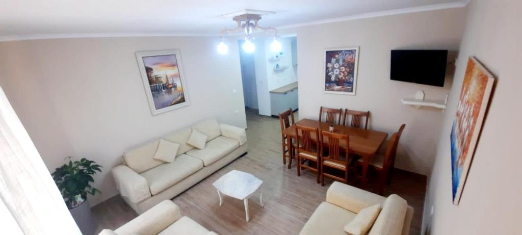 House by the waves-Saranda City - Imazhi 5