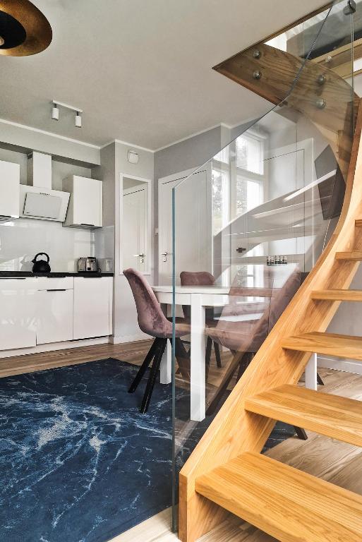 Baltic Gdansk OLD TOWN by St Mary s Church - Resim 13