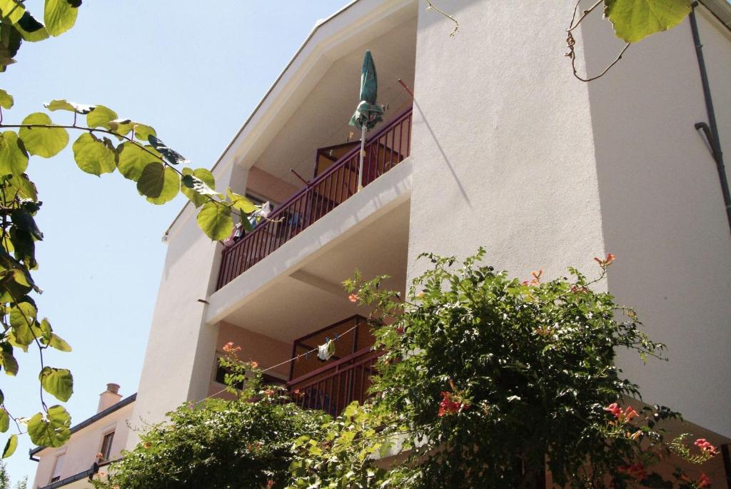 Budova, kde se apartmán nachází