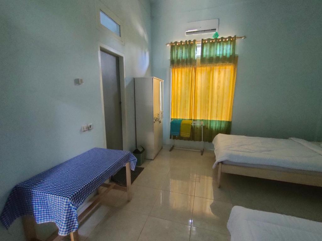 Tangkoko Guest House - Doppelzimmer Mit Eigenem Bad