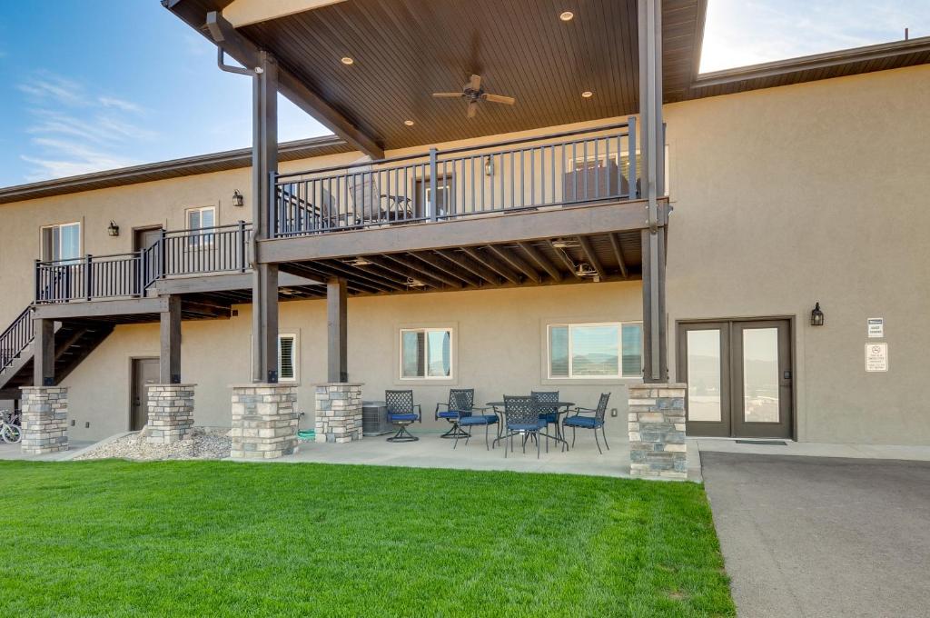 Balkón nebo terasa v ubytování Ranch Escape with Patio about 21 Mi to Bryce Canyon