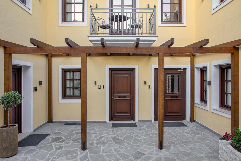 Petrou Suites - Resim 42