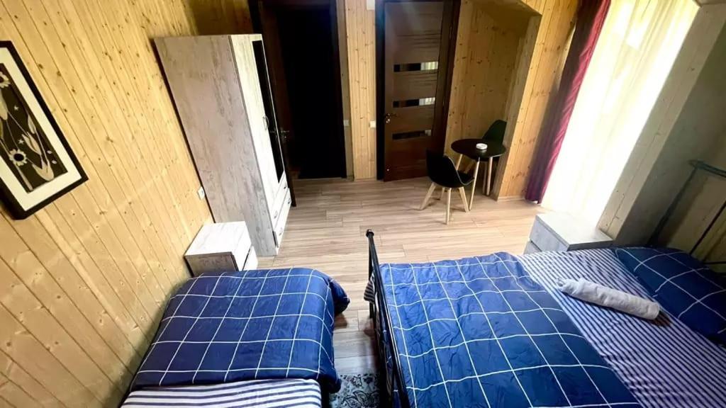 bismillah hotel and restaurent - Triple Habitación Con Balcón