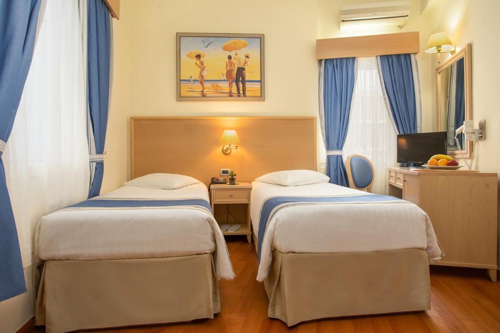 Blue Sea Hotel - 家庭双人房