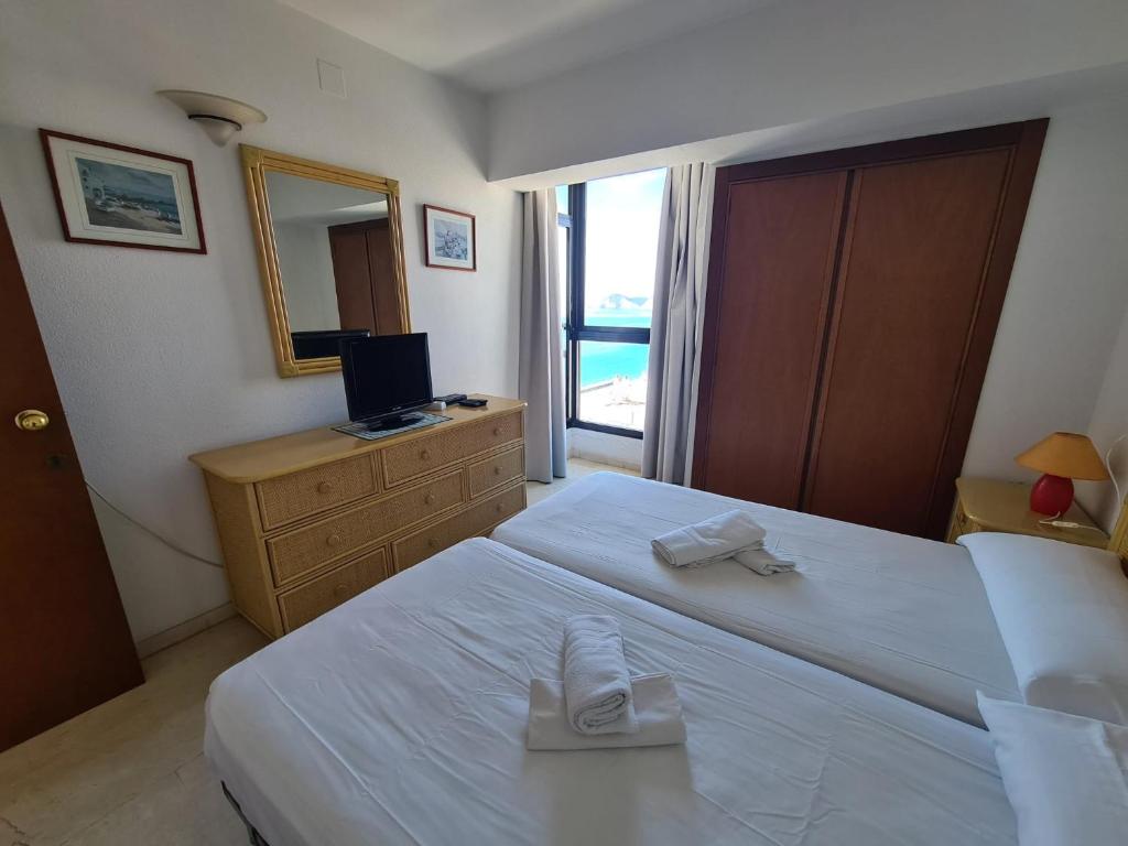 Postel nebo postele na pokoji v ubytování Apartamento Santa Margarita IF Benidorm